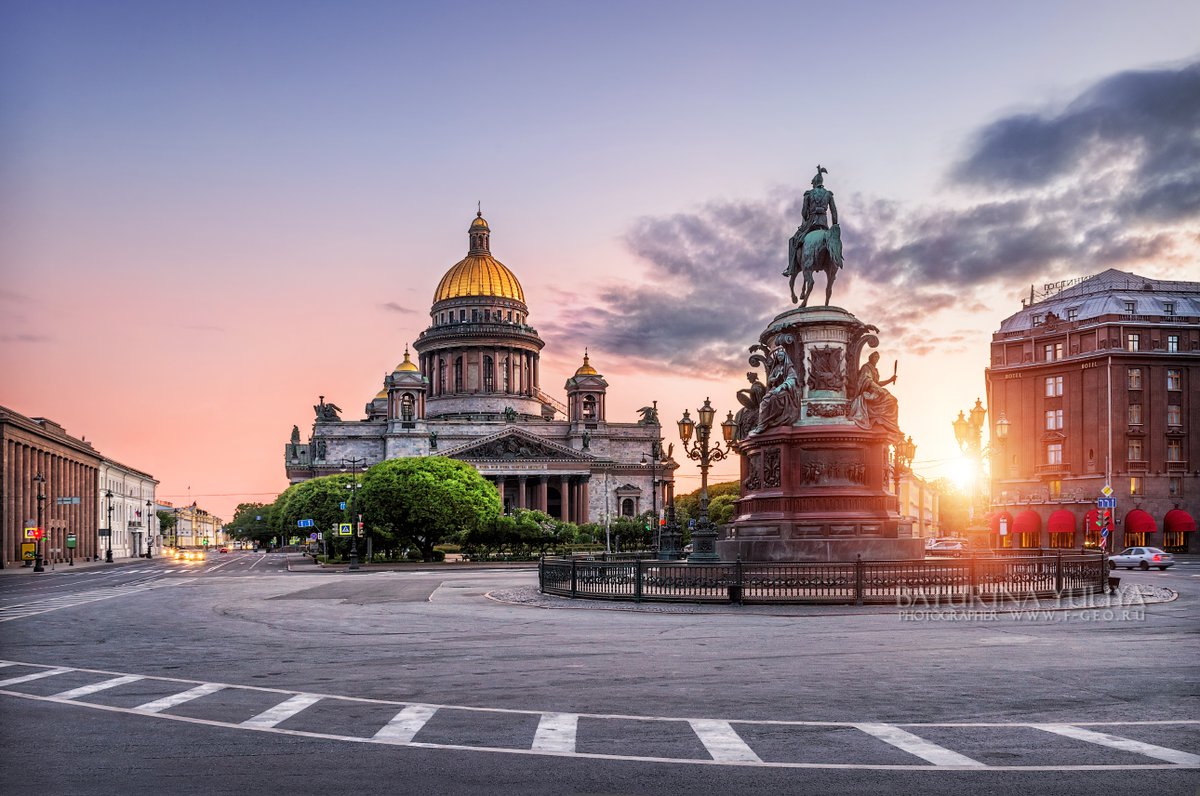 Исаакиевская площадь Санкт Петербург