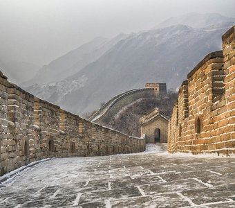 Великая китайская стена зимой