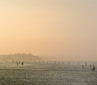 Туманное утро в Венеции