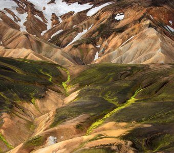Landmannalaugar - цветная радуга гор Исландии.