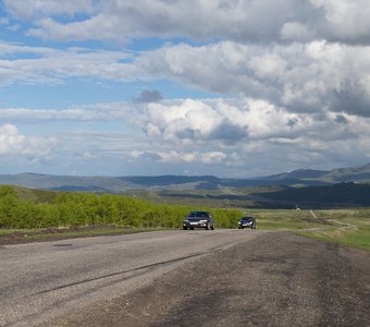 Дорога с облаками