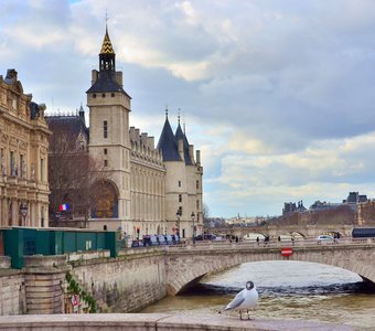 Консьержери́ (La Conciergerie)