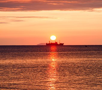 Восход солнца на море