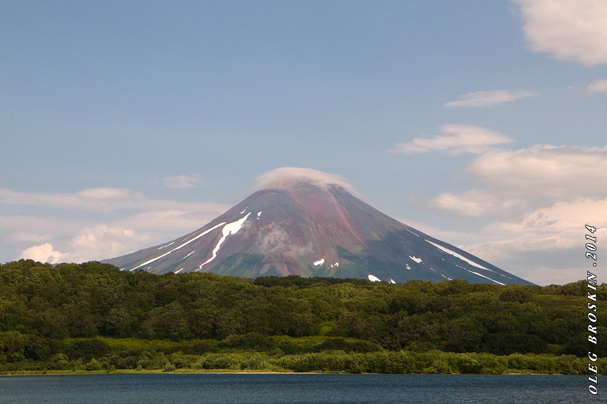 Курильское озеро