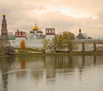 Осенний Новодевичий