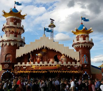 (c) krivon September 19, in Munich (Bayern, Sout Germany ) has begun Oktoberfest/ 19 сентября начался октоуберфест