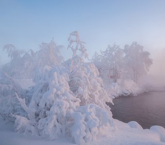 В пастельных тонах.