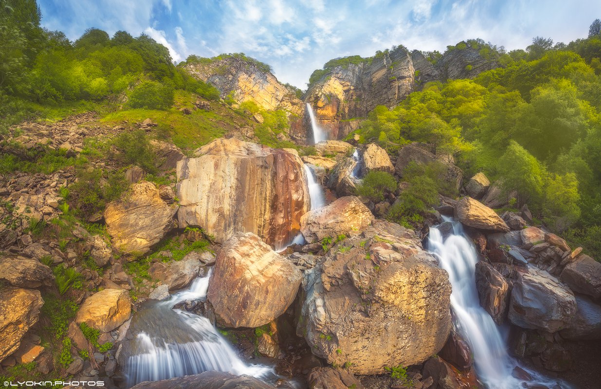 Водопад Мучуг в Азербайджане
