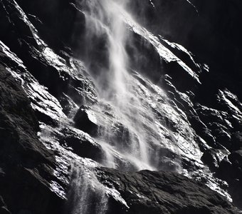 Зейгалан, большой мидаграбинский водопад.
