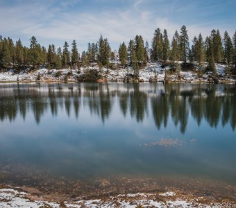 Озеро Федера (lago Federa) — западный берег