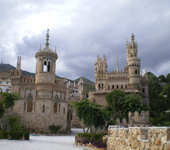 Испания. Андалусия. Бенальмадена. Замок Коломарес