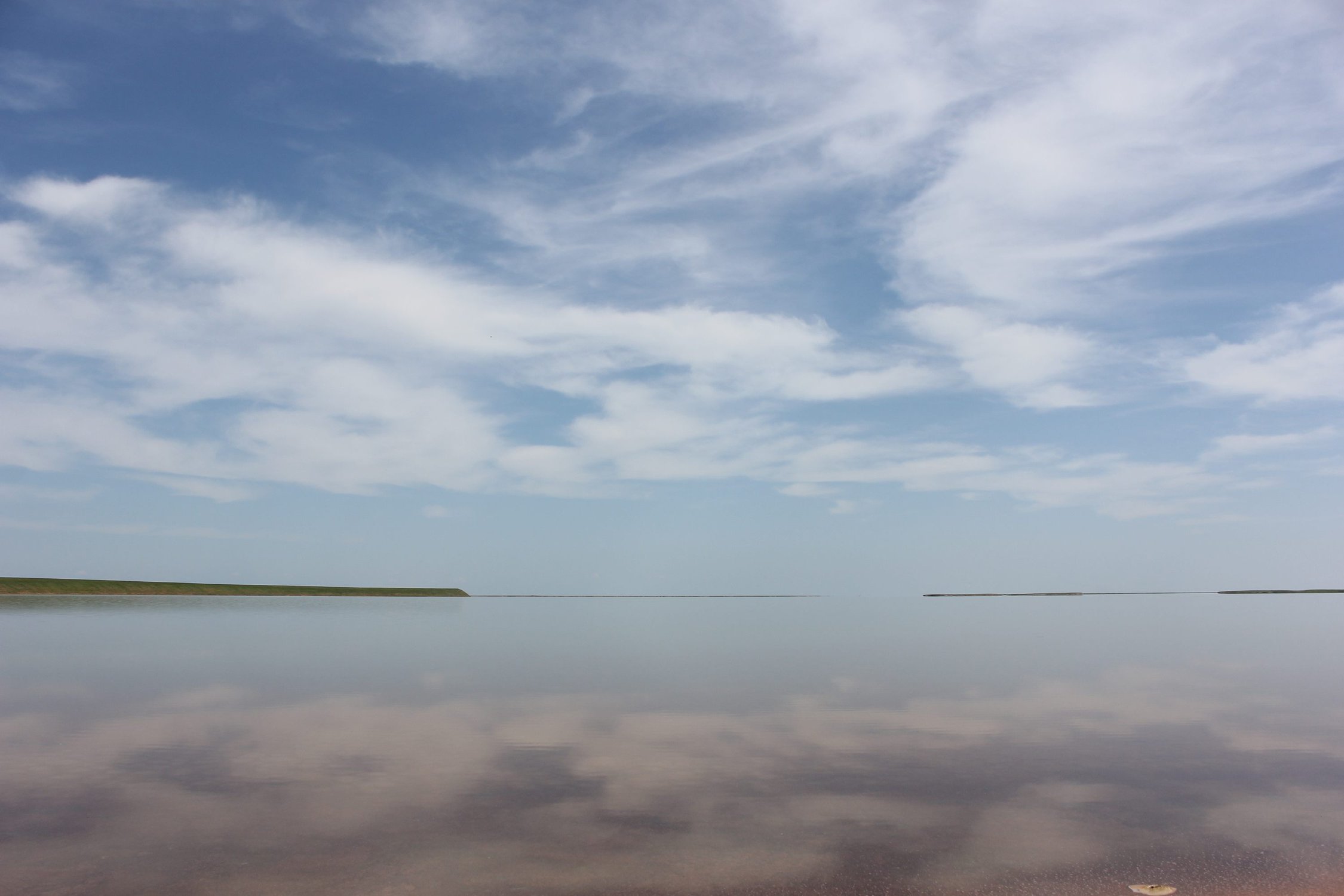 яшалтинское озеро