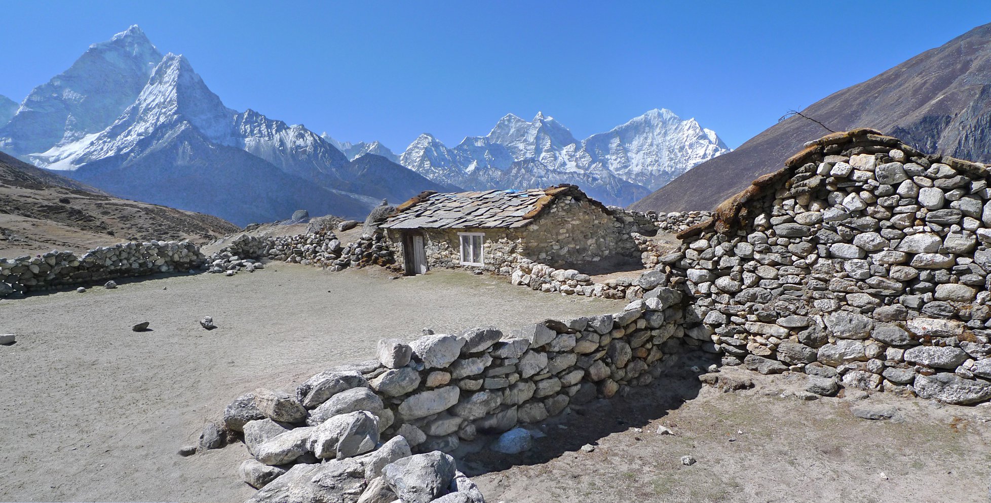 высокогорная деревня Дуса, Гималаи, Непал