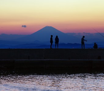 Закат с видом на Фудзи