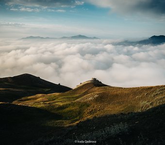 Море облаков над деревней Хыналыг