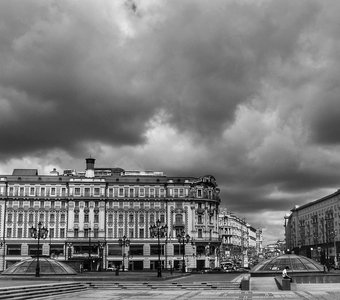 Москва, вид на ул. Тверскую и гостиницу "Националь"