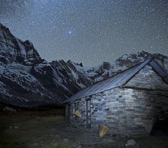 Ночь. Звезды. Гималаи