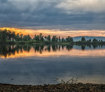 Summer evening at the lake