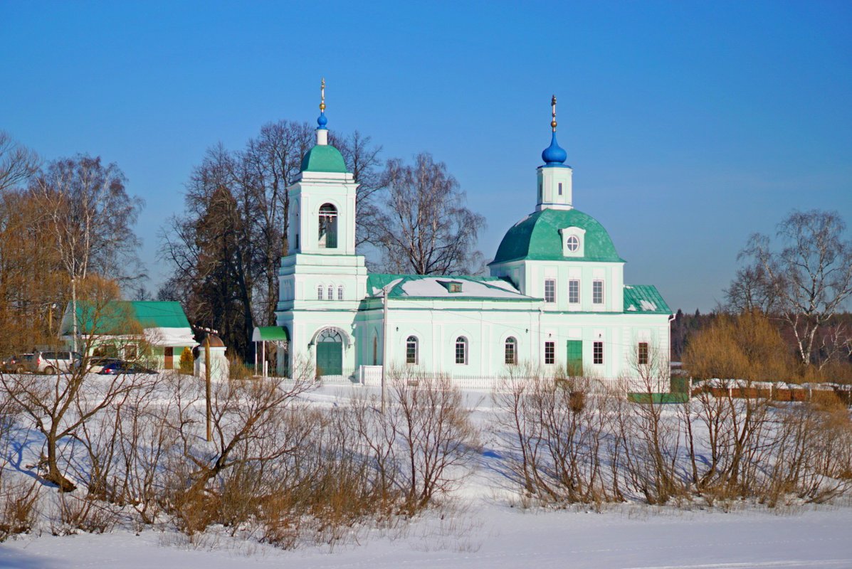 Церковь Троицы Живоначальной Костромская область