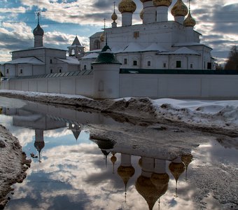 Углич. Воскресенский мужской монастырь