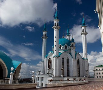 Мечеть Кол Шариф
