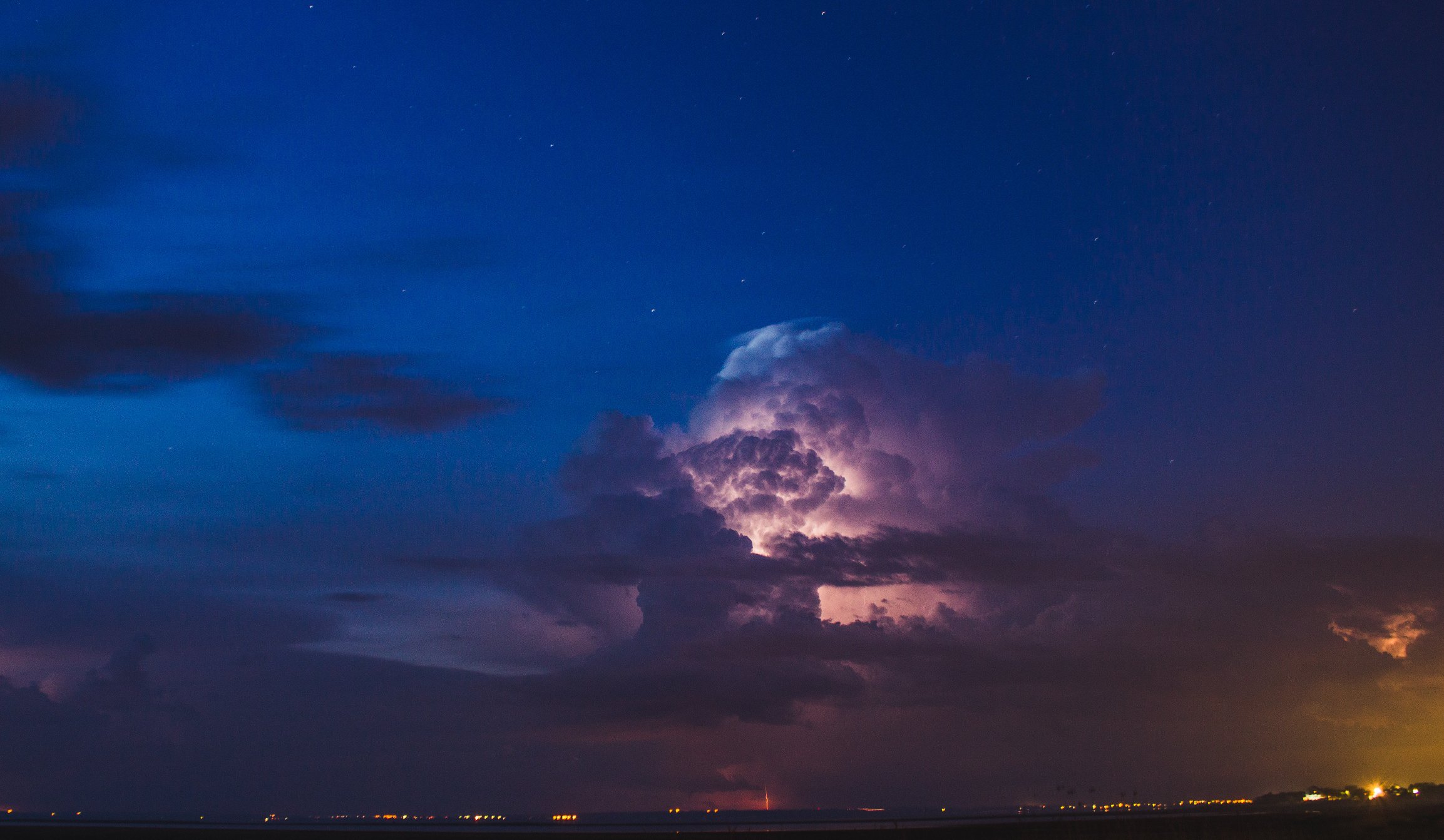 Грозовой заряд