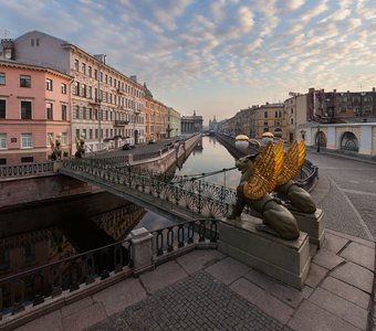 Банковский мост, канал Грибоедова