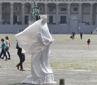 Живые статуи Неаполя