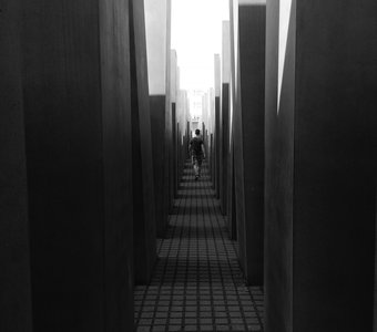 Памятник Холокосту, Берлин