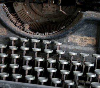 Старая печатная машинка