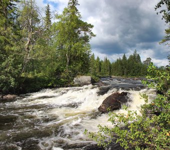 Порожек на реке Водопадная