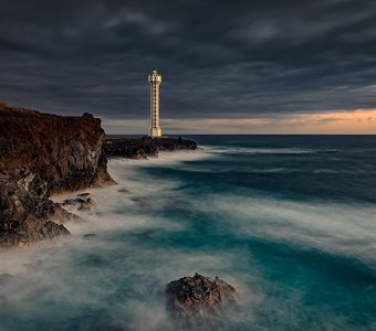 маяк на острове Ла-Пальма