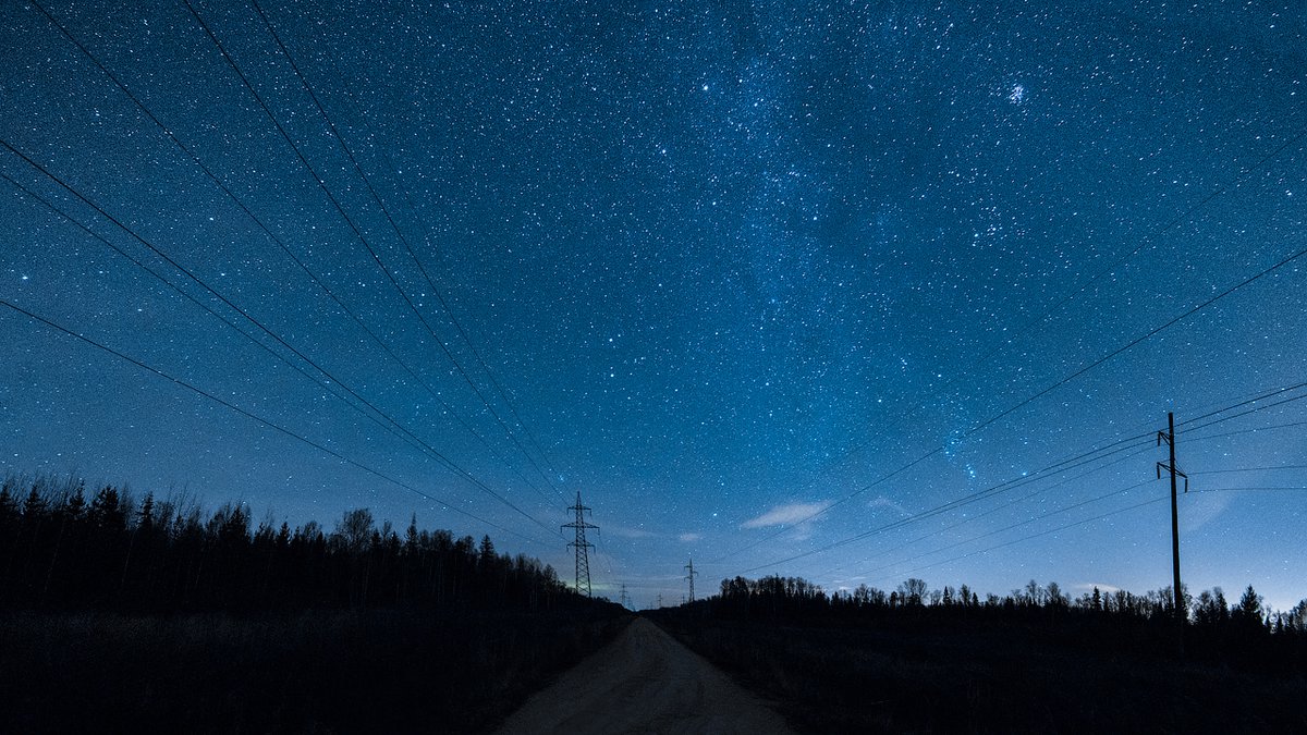 Звездное небо в городе фото