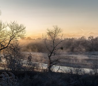 Утренняя дымка над р. Терек