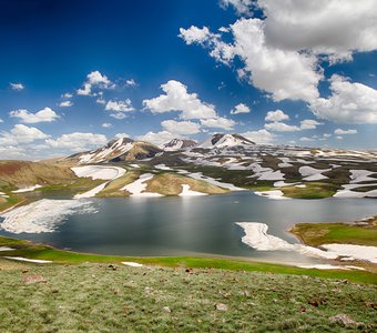 Высокогорное озеро Акна (3030м)