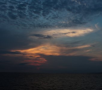 Закат над Рыбинкой