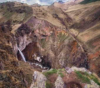 Ущелье водопада Кызыл-Су