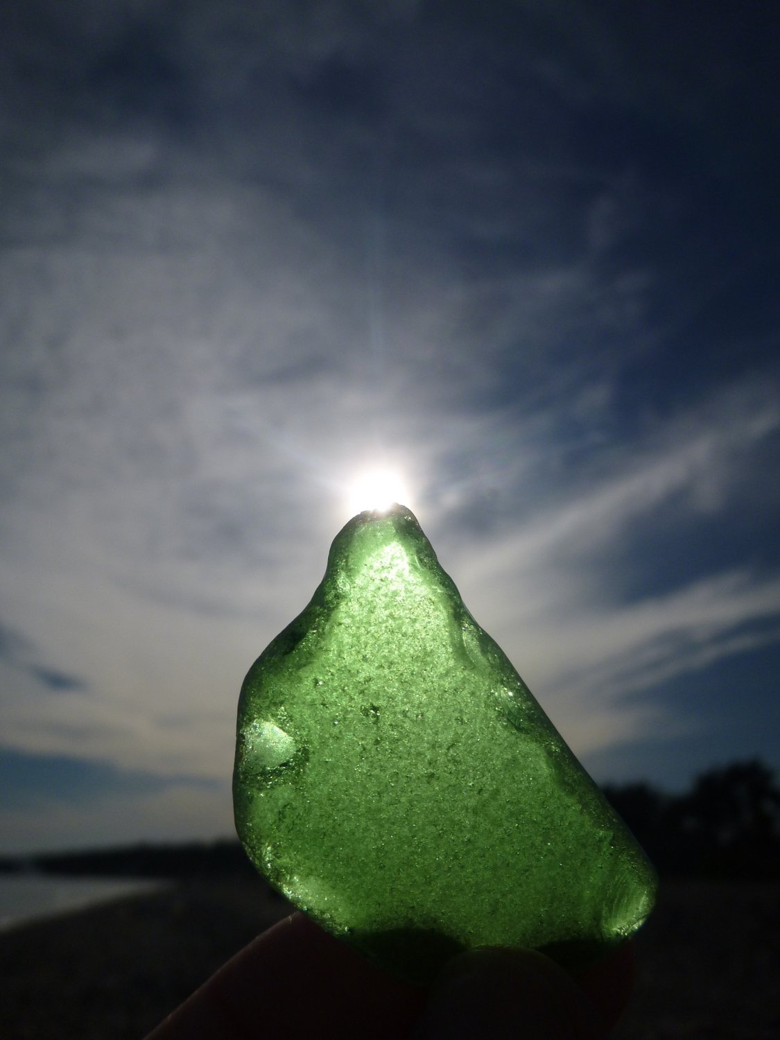 Мир через зеленое стекло