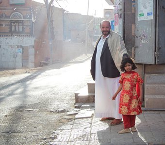 Случайные прохожие в Сане, Йемен