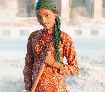 Девочка из палаточного лагеря,  по пути из Аджмира в Орчху