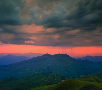 Гроза в горах Чечни
