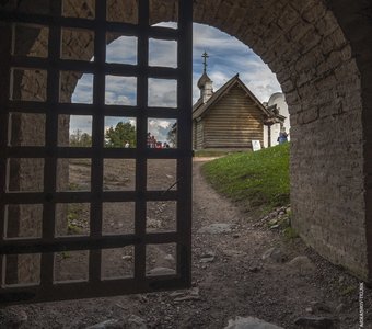 Вход на территорию Староладожской крепости