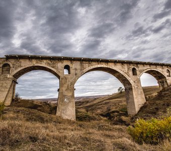 Старый ЖД мост в HDR
