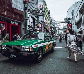 Taxi in the Shibuya