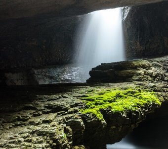 Салтинский подземный водопад.