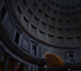 "Храм всех богов" в Риме