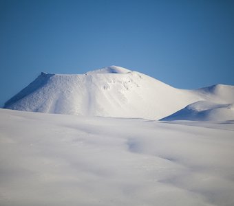 Вулканический конус горы Аждаак