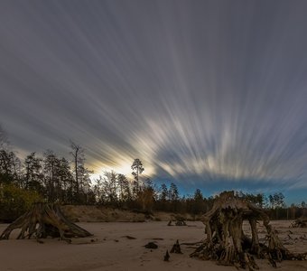 Восход луны.