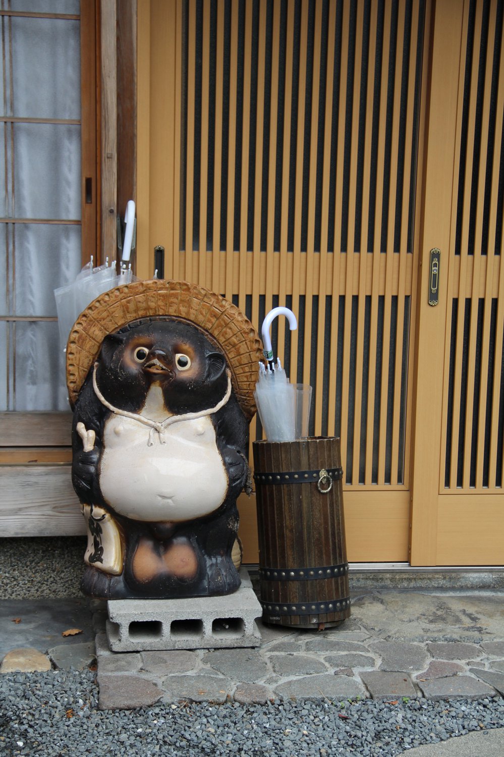 Тануки. На улочках старого Киото.