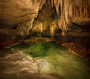 Пещера Кизил-Коба, Крым